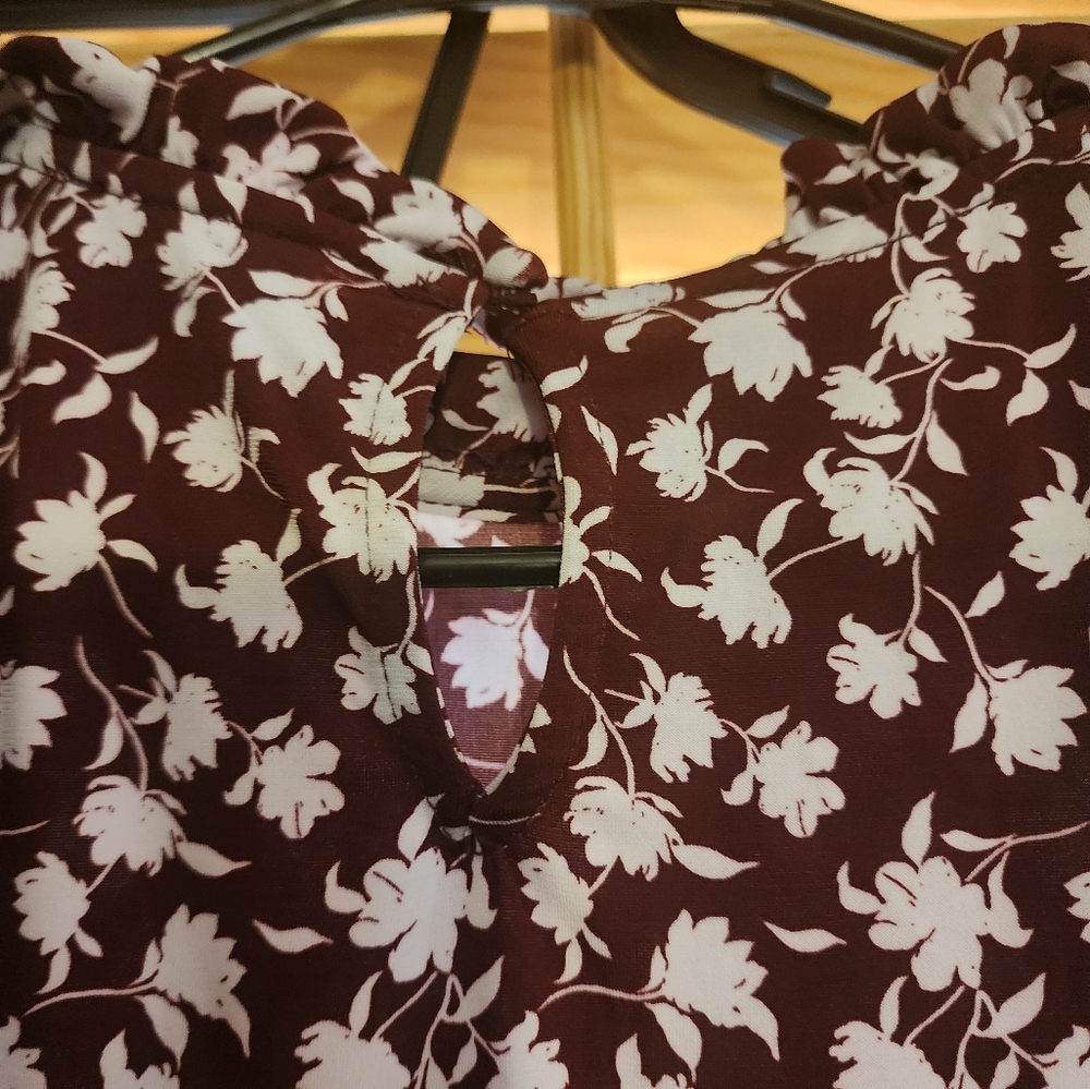 CeCe blouse - Picture 5 of 5